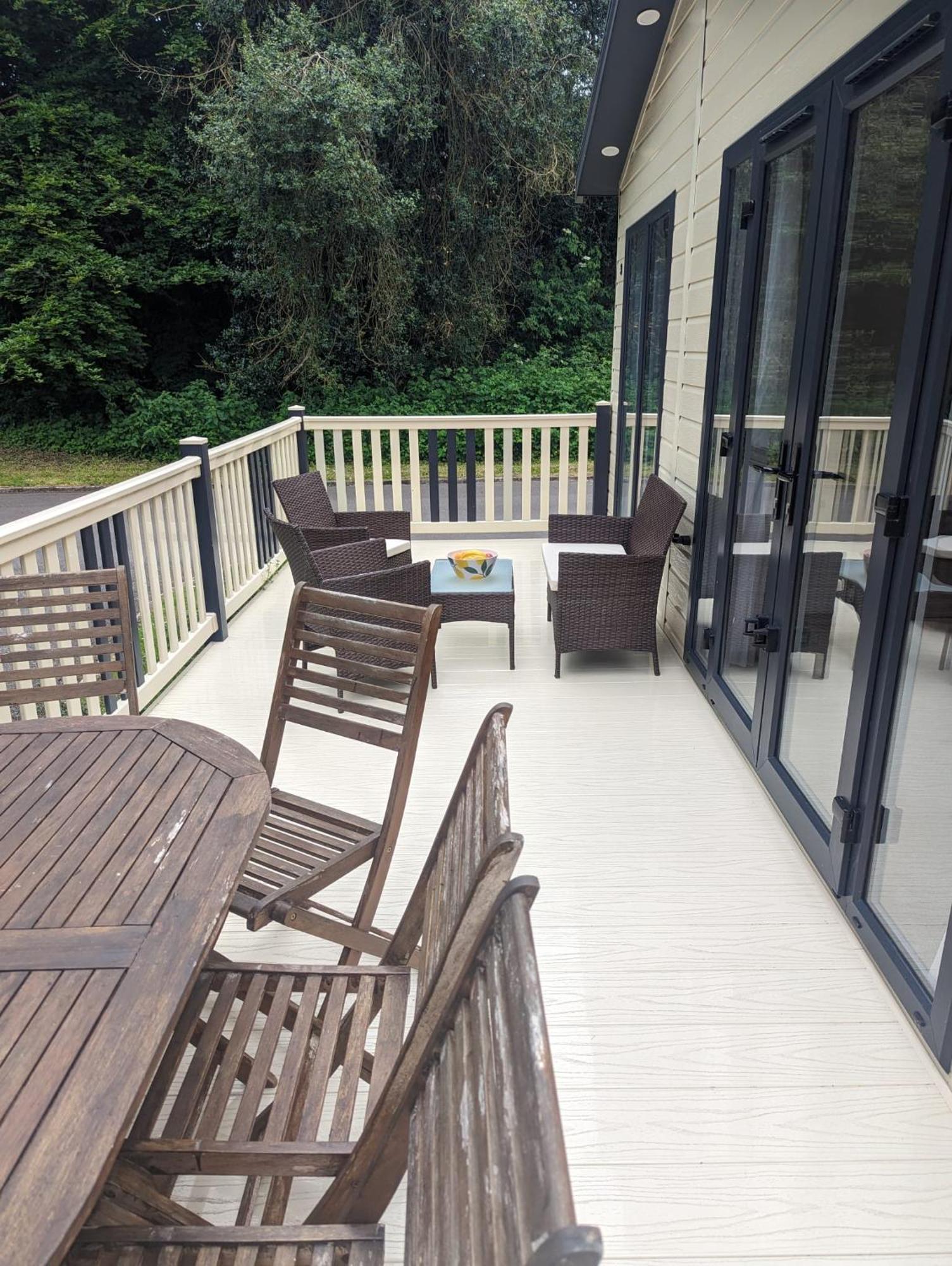 Luxury Stunning Sensation Lodge On 5 Star Shorefield Country Park New Forest Entertainment And Leisure Passes Included Milford on Sea Eksteriør billede